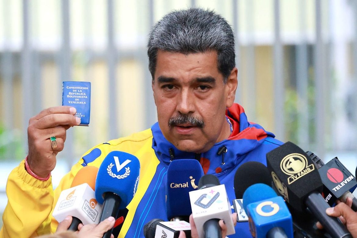 Nicolas-Maduro-em-entrevista-compressed